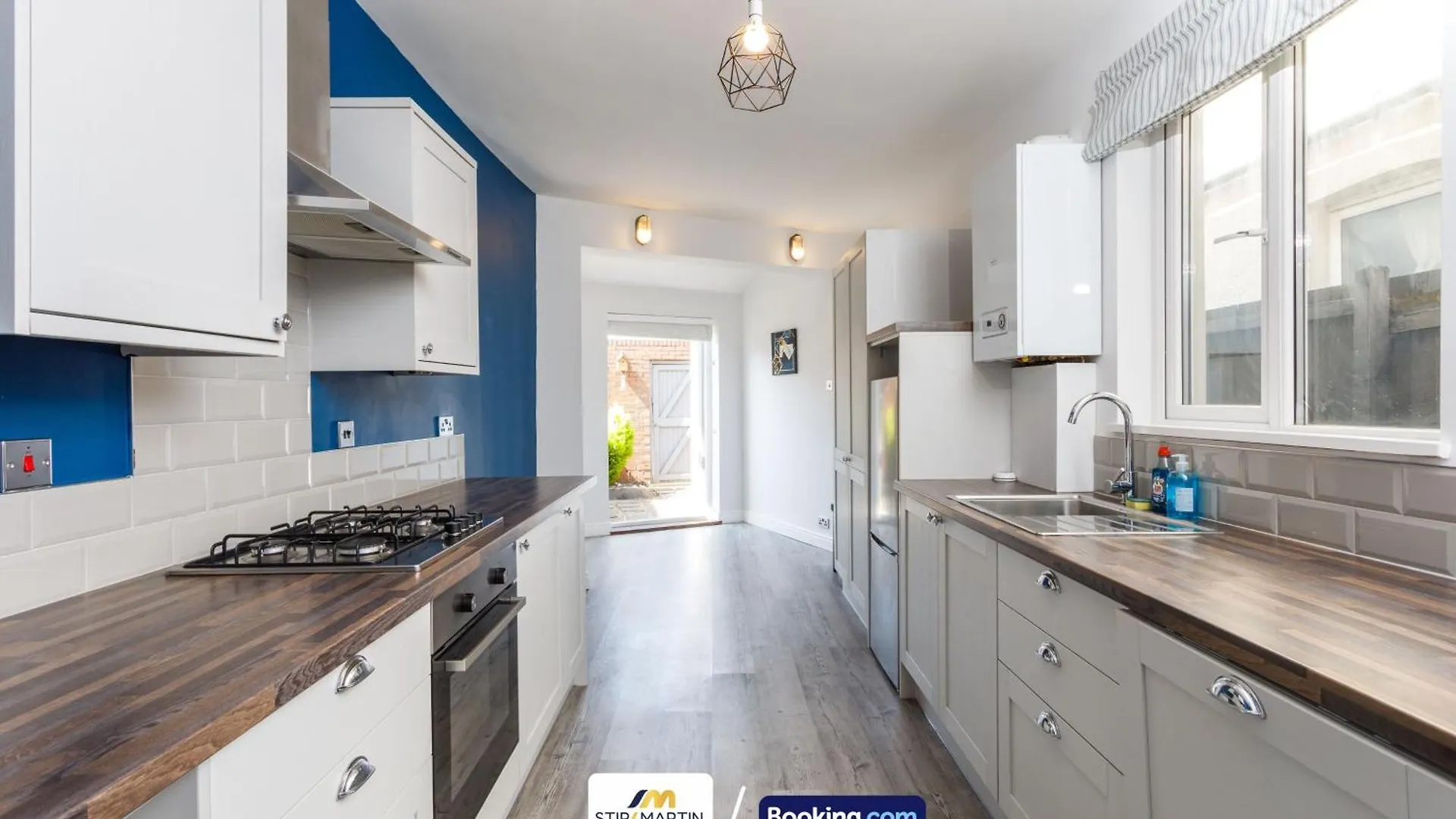 Comfy 3Bed House By Stirkmartin Stays Short Lets & Serviced Accommodation Cardiff With Free Parking & 8Mins To City Centre 0*,  英国