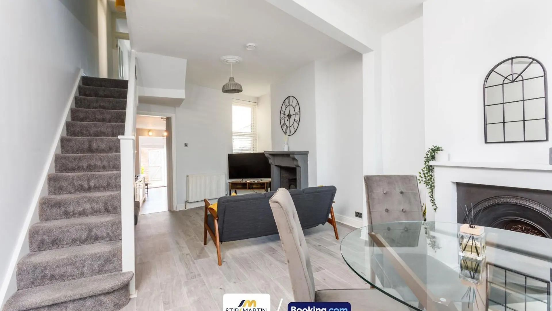 Comfy 3Bed House By Stirkmartin Stays Short Lets & Serviced Accommodation Cardiff With Free Parking & 8Mins To City Centre 度假居